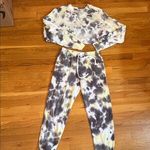 Garage XS Tie-Dye Sweatshirt and Joggers Set